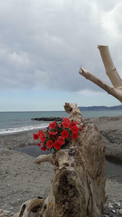Appartamento Vista Mare Albenga Extérieur photo