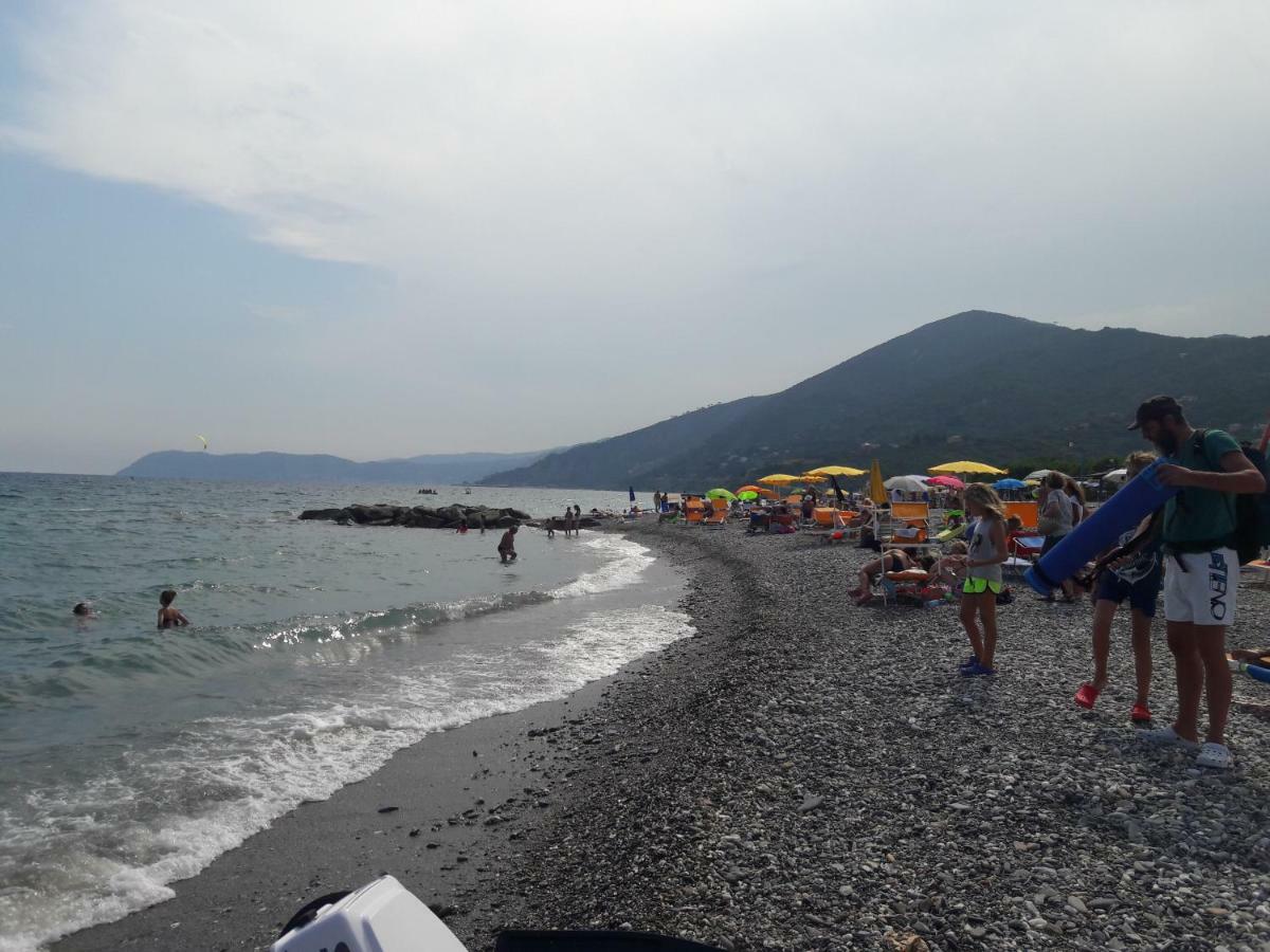 Appartamento Vista Mare Albenga Extérieur photo