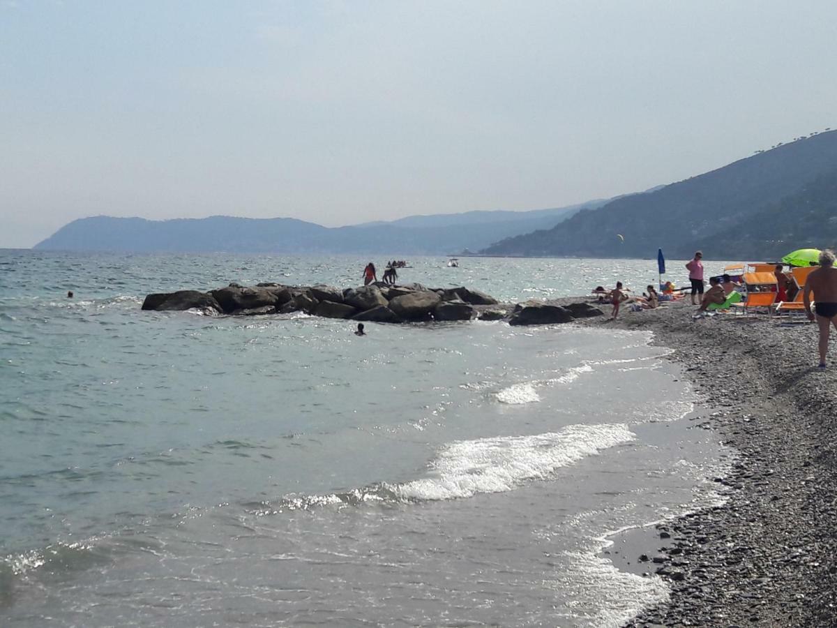 Appartamento Vista Mare Albenga Extérieur photo